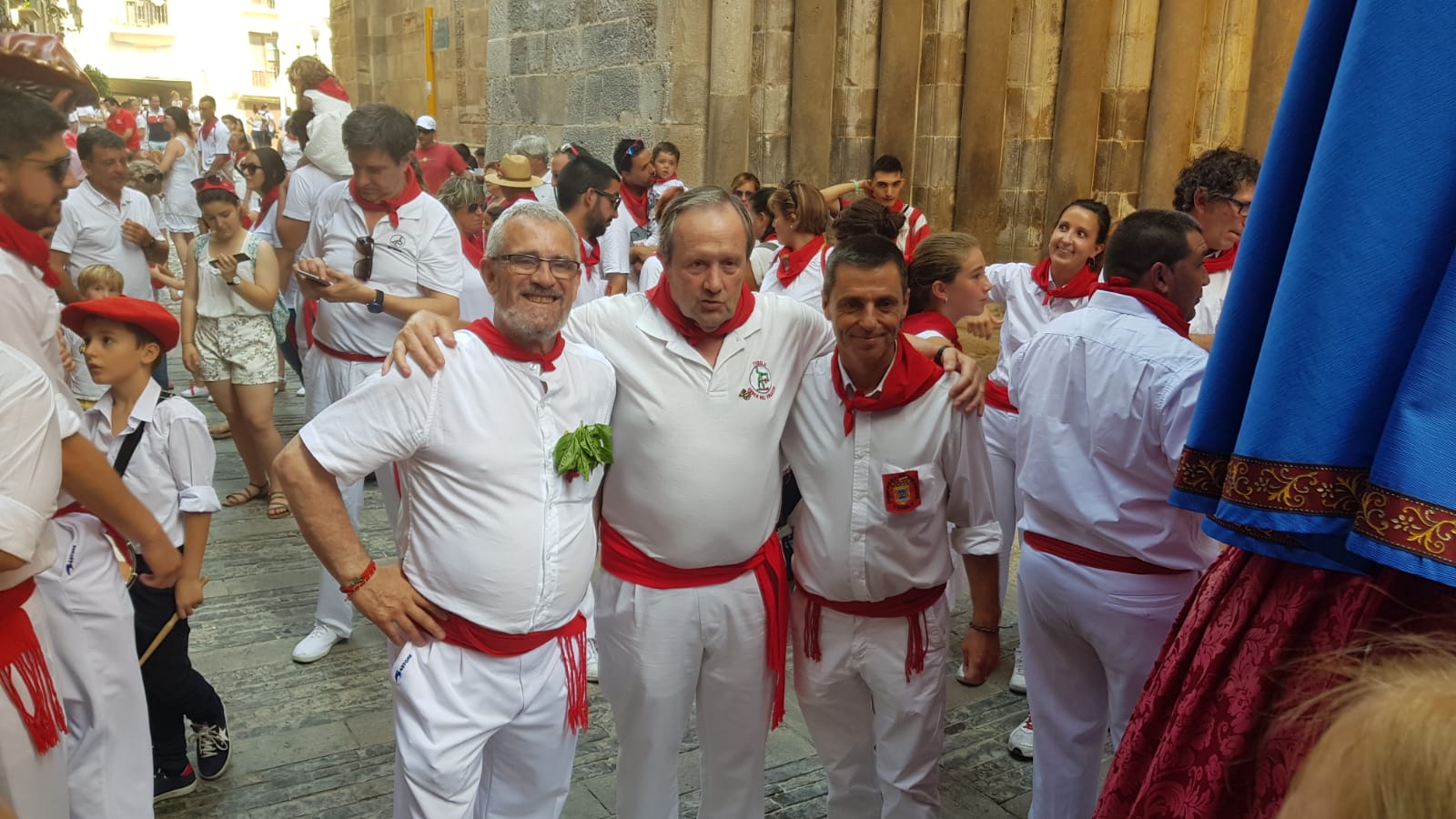 La Comparsa de gigantes y cabezudos de Tudela homenajea al Volatin
